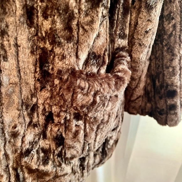 White Stag brown vintage faux fur coat NWT size 2X - Picture 4 of 9
